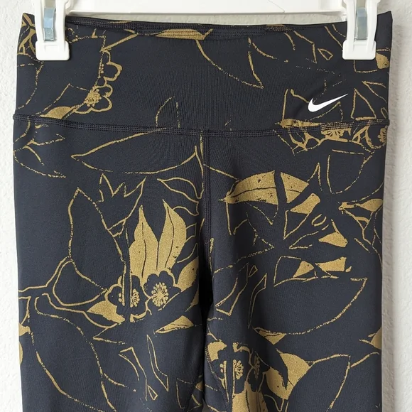 Nike Dri Fit Active Athletic Leggings Black & Gold Cherry Blossoms Design - Picture 2 of 7